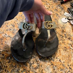 Authentic gucci sandals size 37